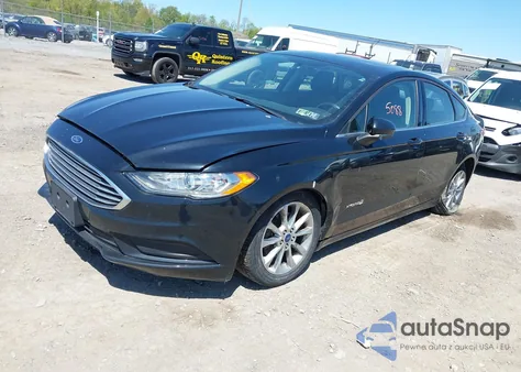 2017 Ford Fusion Hybrid Se из США, поврежденный, VIN 3FA6P0LU8HR216961